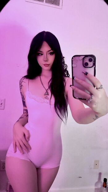 Full leaked Onlygothbitches private onlyfans photo