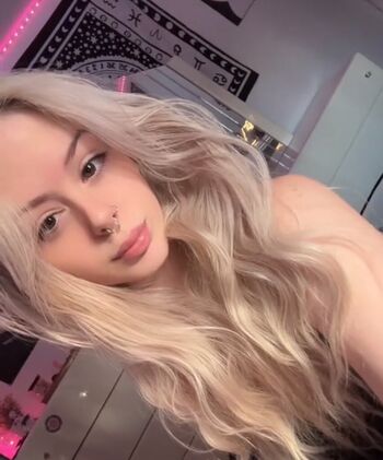 Full leaked Onlygothbitches private onlyfans photo