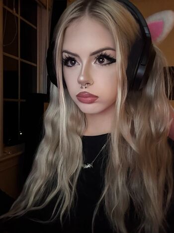 Full leaked Onlygothbitches private onlyfans photo