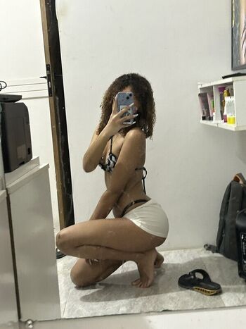 Full leaked Oxenssa private onlyfans photo