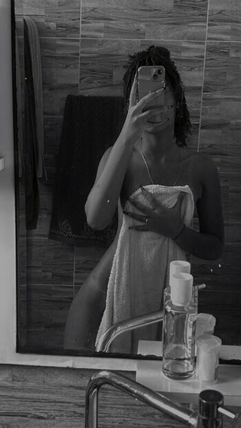 Full leaked Oxenssa private onlyfans photo