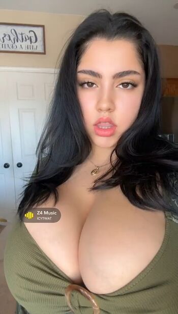 Full leaked Papasqrt private onlyfans photo