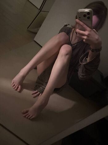 Full leaked Paradoxy private onlyfans photo