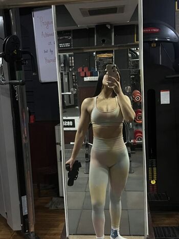 Full leaked Penjula private onlyfans photo