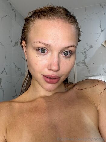 Full leaked Poly honey private onlyfans photo