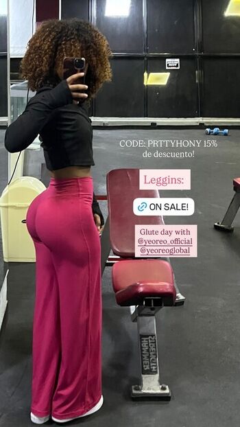 Full leaked Prttyhony page private onlyfans photo