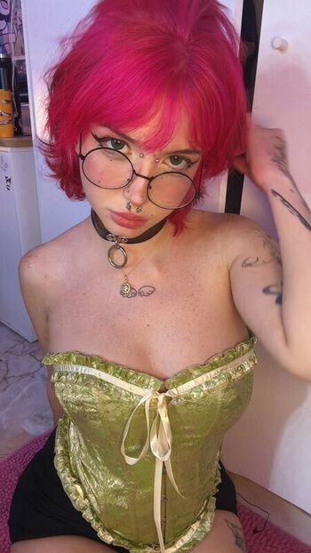 Full leaked Pugabite page private onlyfans photo
