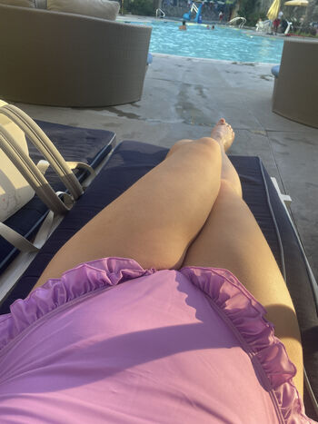 Full leaked Qweeneevee private onlyfans photo