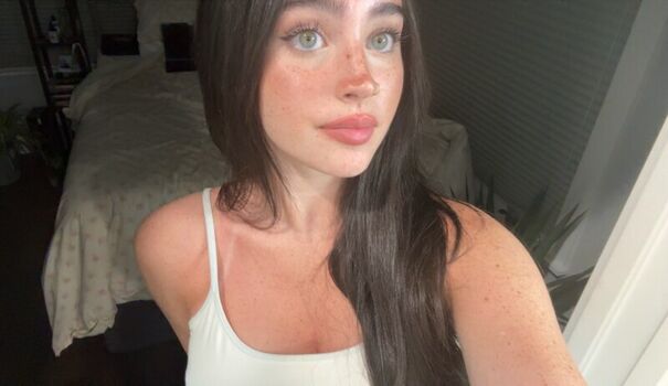 Full leaked Rae cambra private onlyfans photo