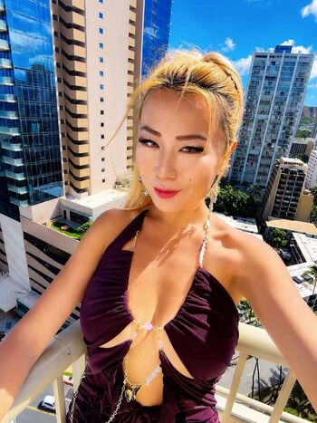 Full leaked Raina huang private onlyfans photo