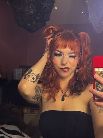 Full leaked Red e bunny private onlyfans photo
