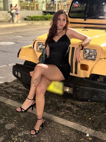 Full leaked Redblossom page private onlyfans photo