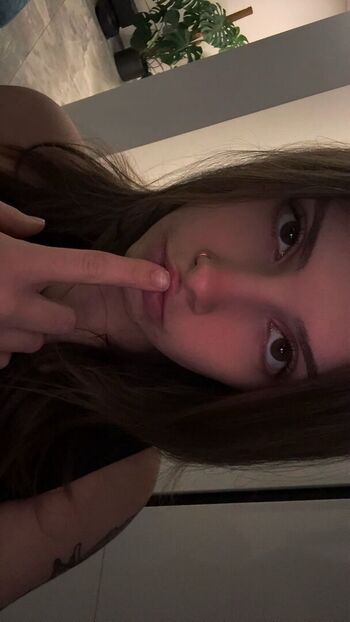 Full leaked Rezxxvv private onlyfans photo