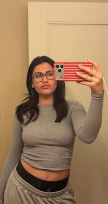 Full leaked Rose thr page private onlyfans photo