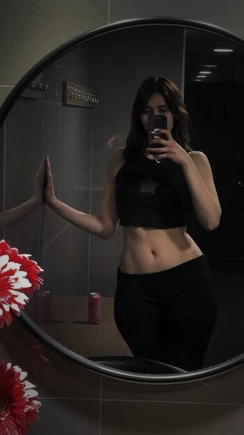 Full leaked Rosipoderosi private onlyfans photo