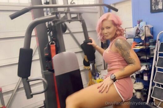 Full leaked Ryder skye private onlyfans photo