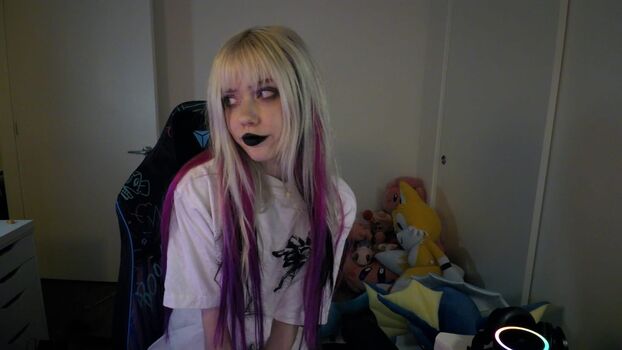 Full leaked Saekkico private onlyfans photo