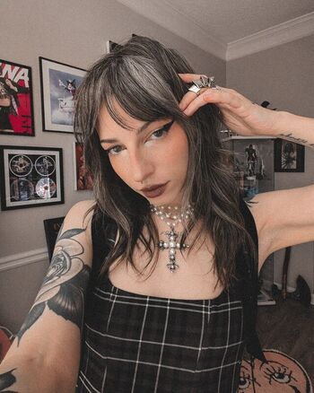 Full leaked Sailorbeeee page private onlyfans photo