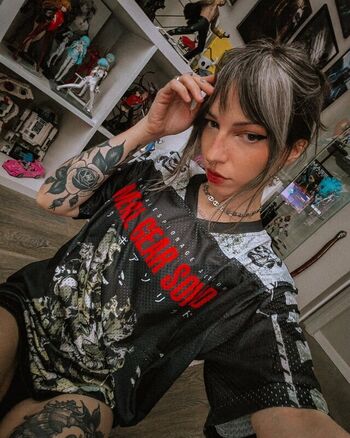 Full leaked Sailorbeeee page private onlyfans photo