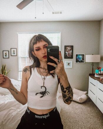 Full leaked Sailorbeeee private onlyfans photo