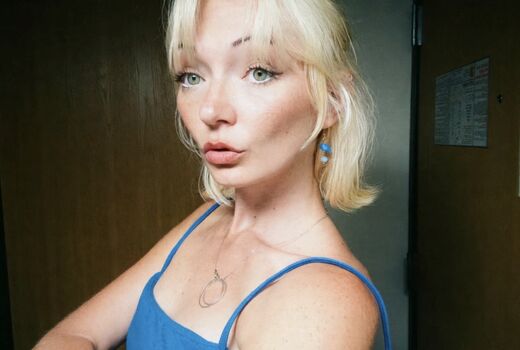Full leaked Samantha smith  page private onlyfans photo