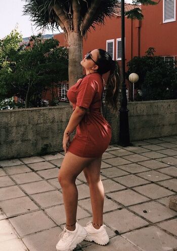 Full leaked Sara quintero page private onlyfans photo