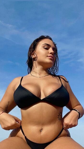 Full leaked Sara quintero private onlyfans photo
