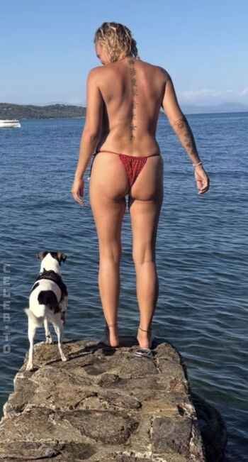 Full leaked Sarah connor private onlyfans photo