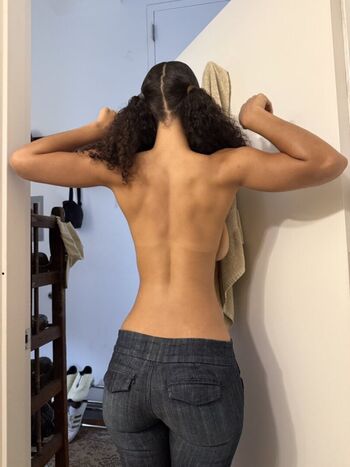 Full leaked Sarina page private onlyfans photo
