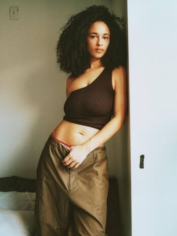 Full leaked Sarina page private onlyfans photo