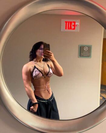 Full leaked Savliftss page private onlyfans photo