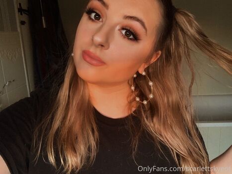 Full leaked Scarlettskyeof private onlyfans photo
