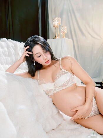 Full leaked Selinamimi private onlyfans photo