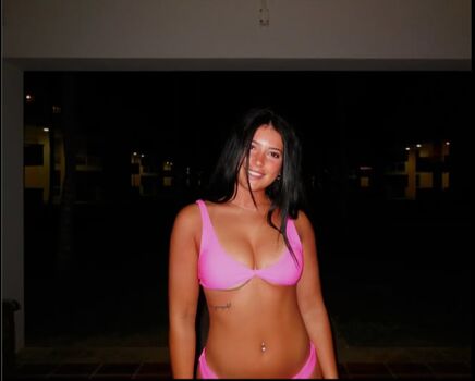 Full leaked Sierraamelendez private onlyfans photo