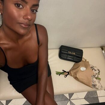 Full leaked Simone ashley page private onlyfans photo