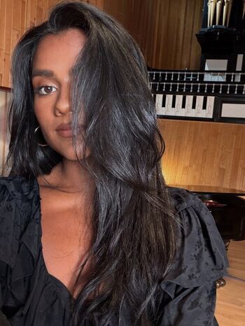 Full leaked Simone ashley page private onlyfans photo