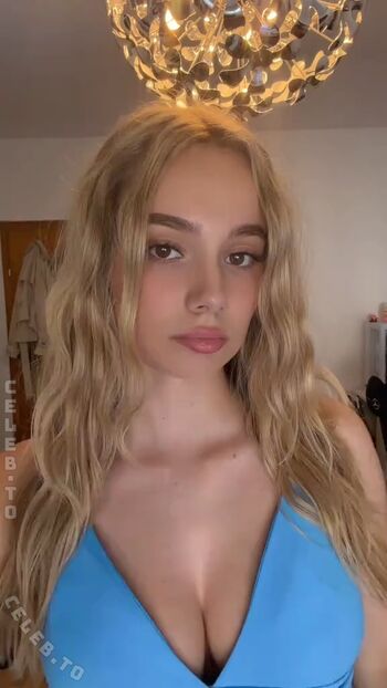 Full leaked Snipsska private onlyfans photo