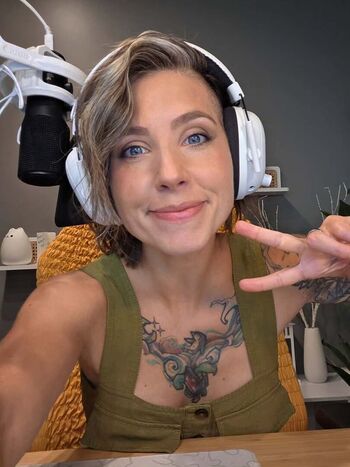 Full leaked Soe gschwind private onlyfans photo