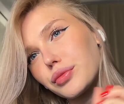 Full leaked Sofivolkova page private onlyfans photo