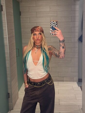 Full leaked Sol ruca  page private onlyfans photo