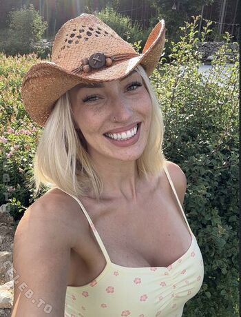 Full leaked Starletnova  page private onlyfans photo