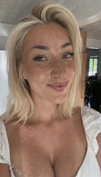 Full leaked Starletnova  page private onlyfans photo