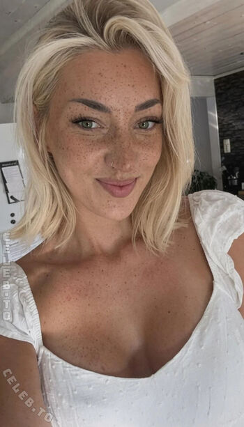 Full leaked Starletnova  page private onlyfans photo