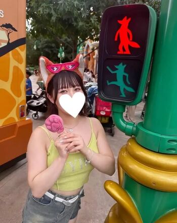 Full leaked Starlight kid page private onlyfans photo