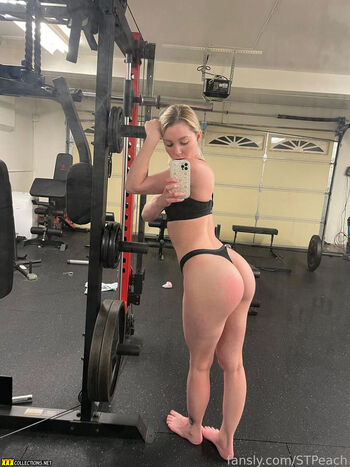 Full leaked Stpeach private onlyfans photo