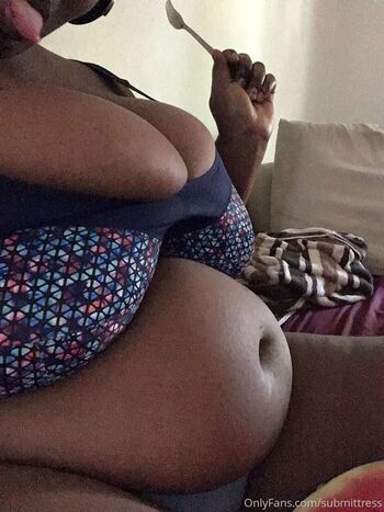 Full leaked Submittress private onlyfans photo