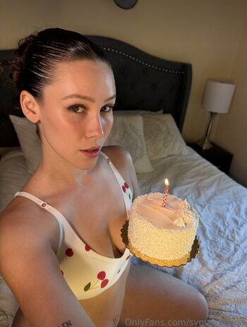 Full leaked Symone blust page private onlyfans photo