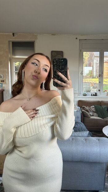 Full leaked Sznchqt page private onlyfans photo