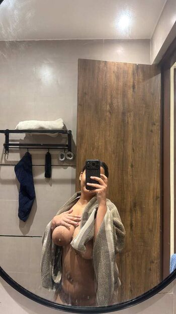 Full leaked Taniya private onlyfans photo