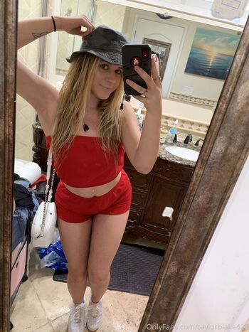 Full leaked Taylor blake page private onlyfans photo